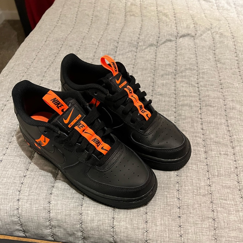 Nike Air Force